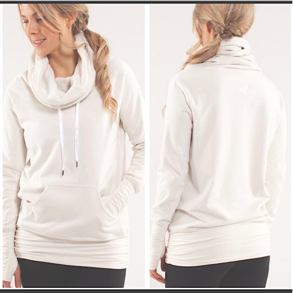 Lululemon Cream fluffy reversible top